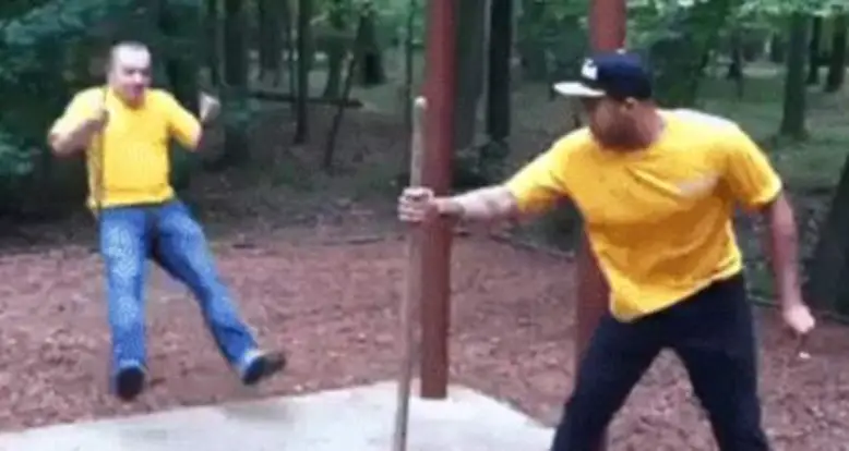 26 People Who Fought A Stationary Object And Lost. Big Time.