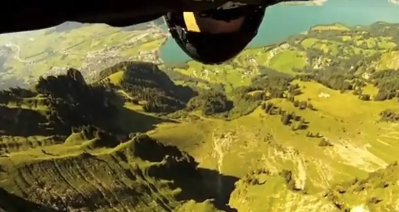 Flying Through The Mountains