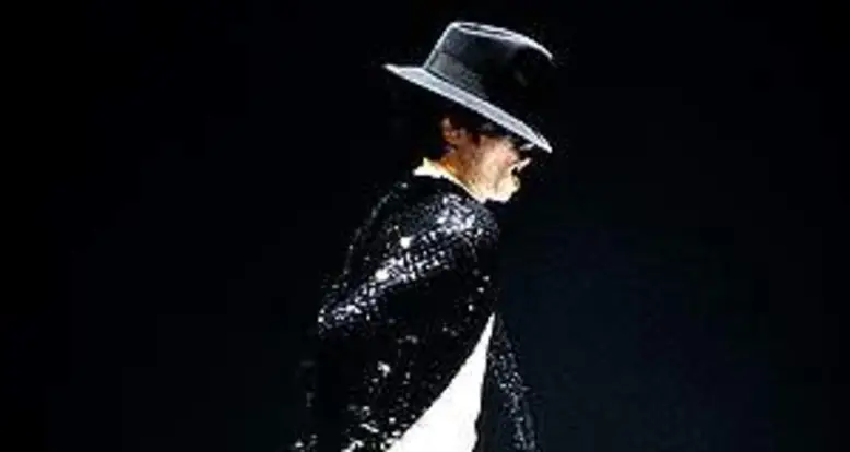 How To Moonwalk, A Tutorial In GIFs