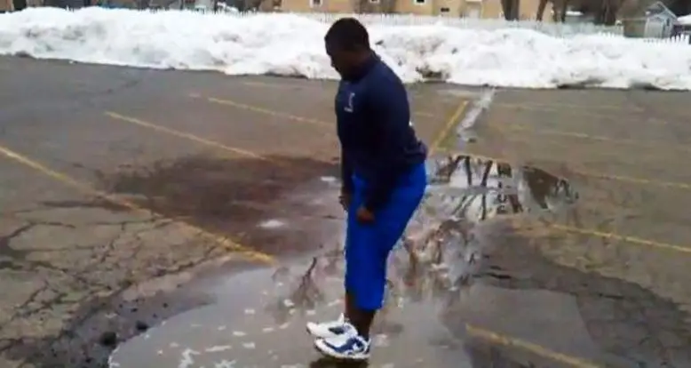 17 Disastrously Funny GIFs Of People Victimized By Misleading Puddles