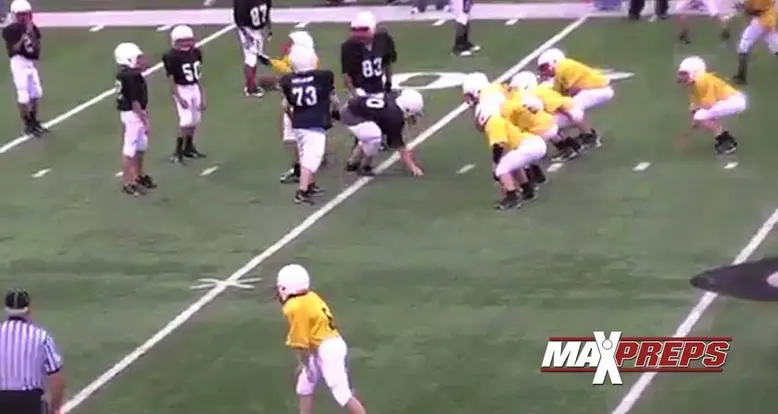 Middle School Football Team Executes The Trick Play Of A Lifetime