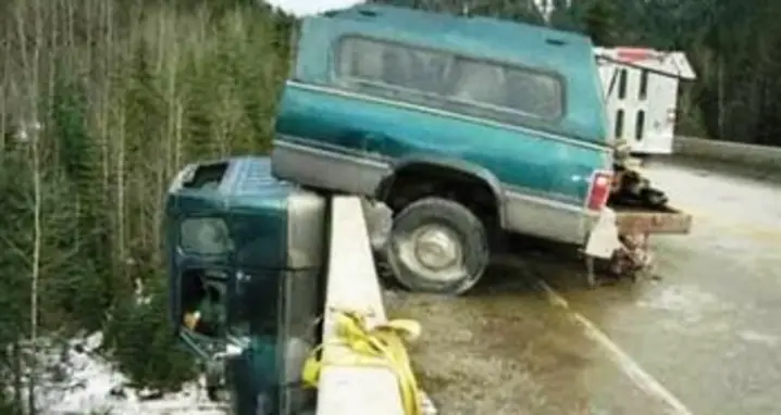 37 Absolutely Ridiculous Close Call GIFs
