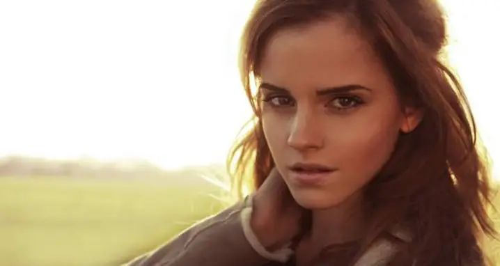 30 Absolutely Gorgeous Emma Watson GIFs