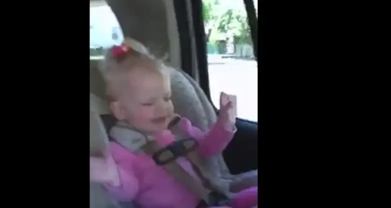 Little Girl Perfects “Somebody I Used To Know”