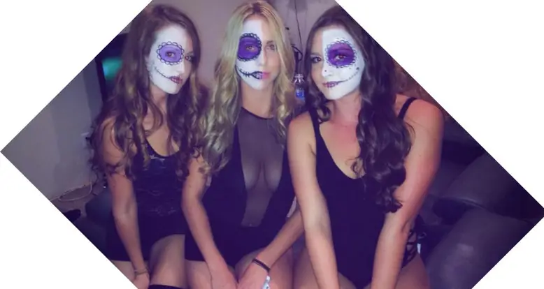 33 Sexy Costumes That Make Us Love Halloween