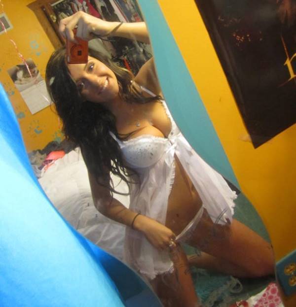 Hot Selfies