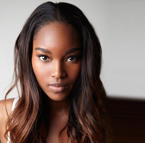 Beautiful Damaris Lewis Photo