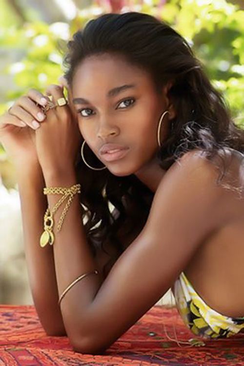 Damaris Lewis Gold