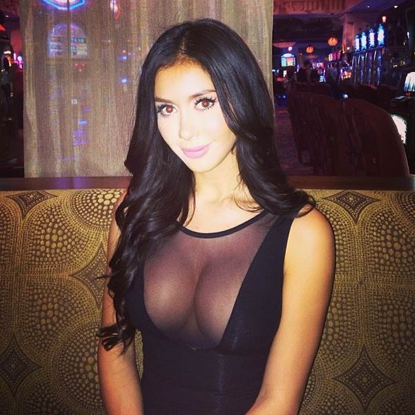Joselyn Cano Gloria V