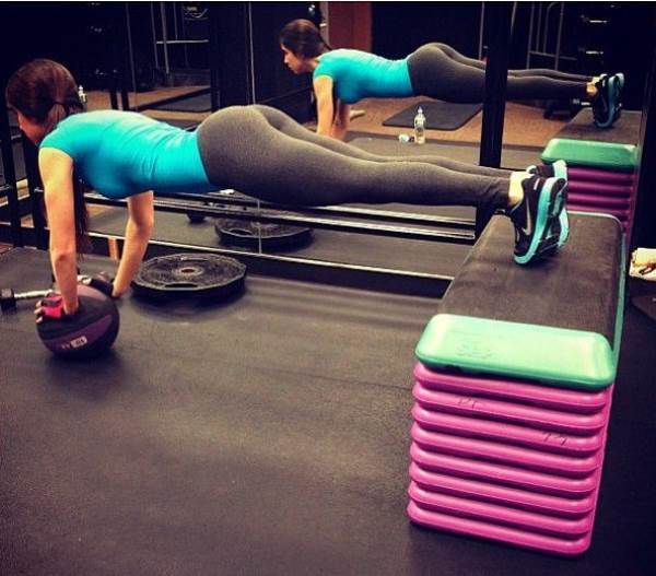 Jen Selter Ass