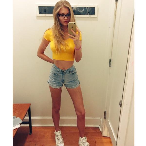 Alexandria Morgan Sexy Selfie