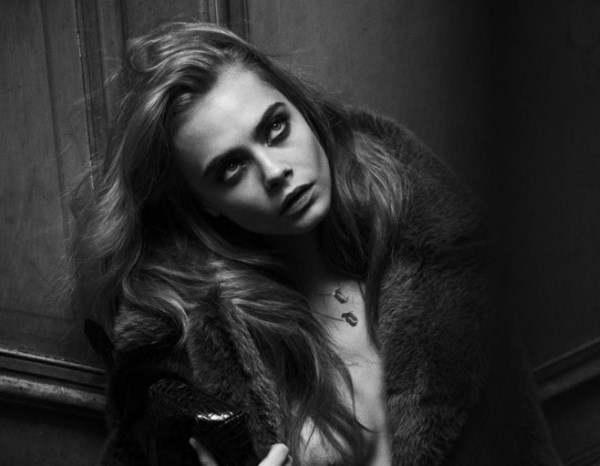 Hot Cara Delevingne Boobs